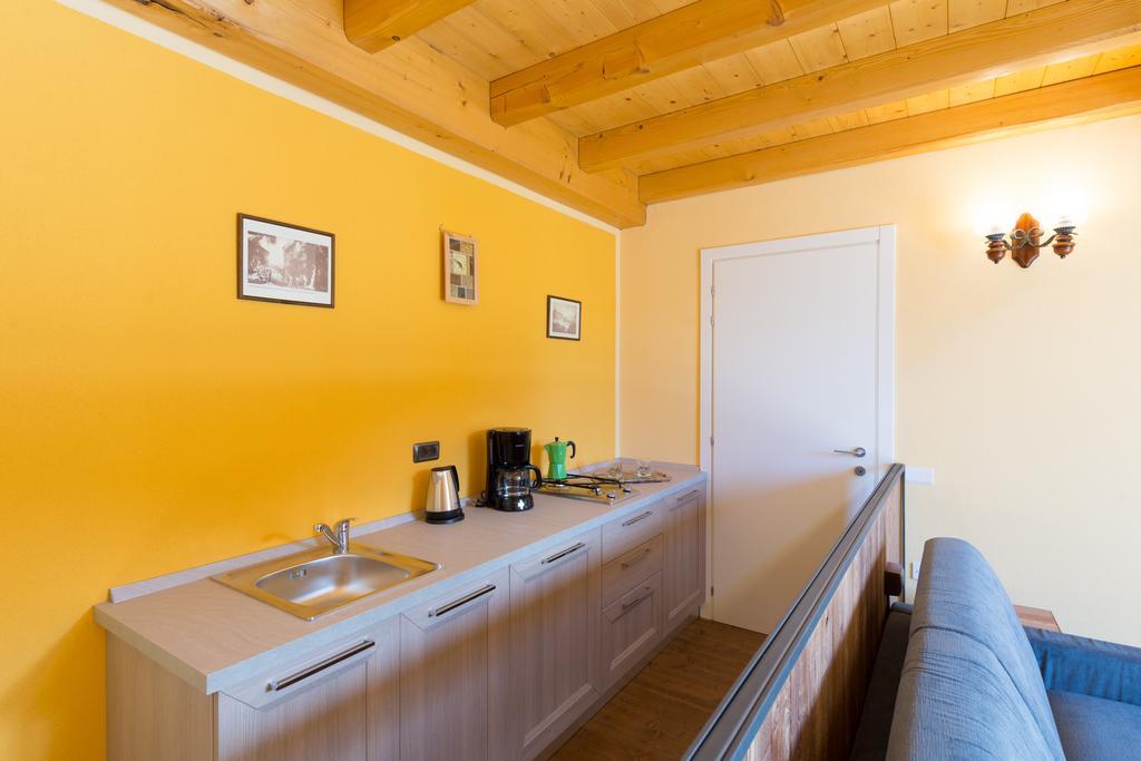 Tra Lago E Montagna Baita La Morena Nesso Kültér fotó
